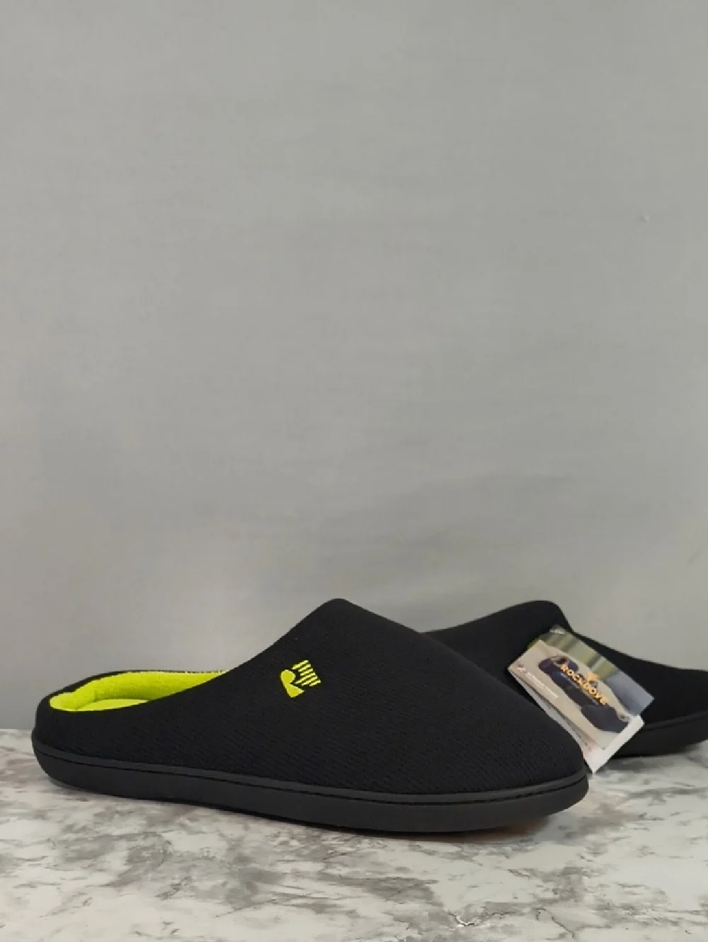 RockDove Men Size 11/12 Two-Tone Memory Foam Slipper Black Lime Slip On NWT